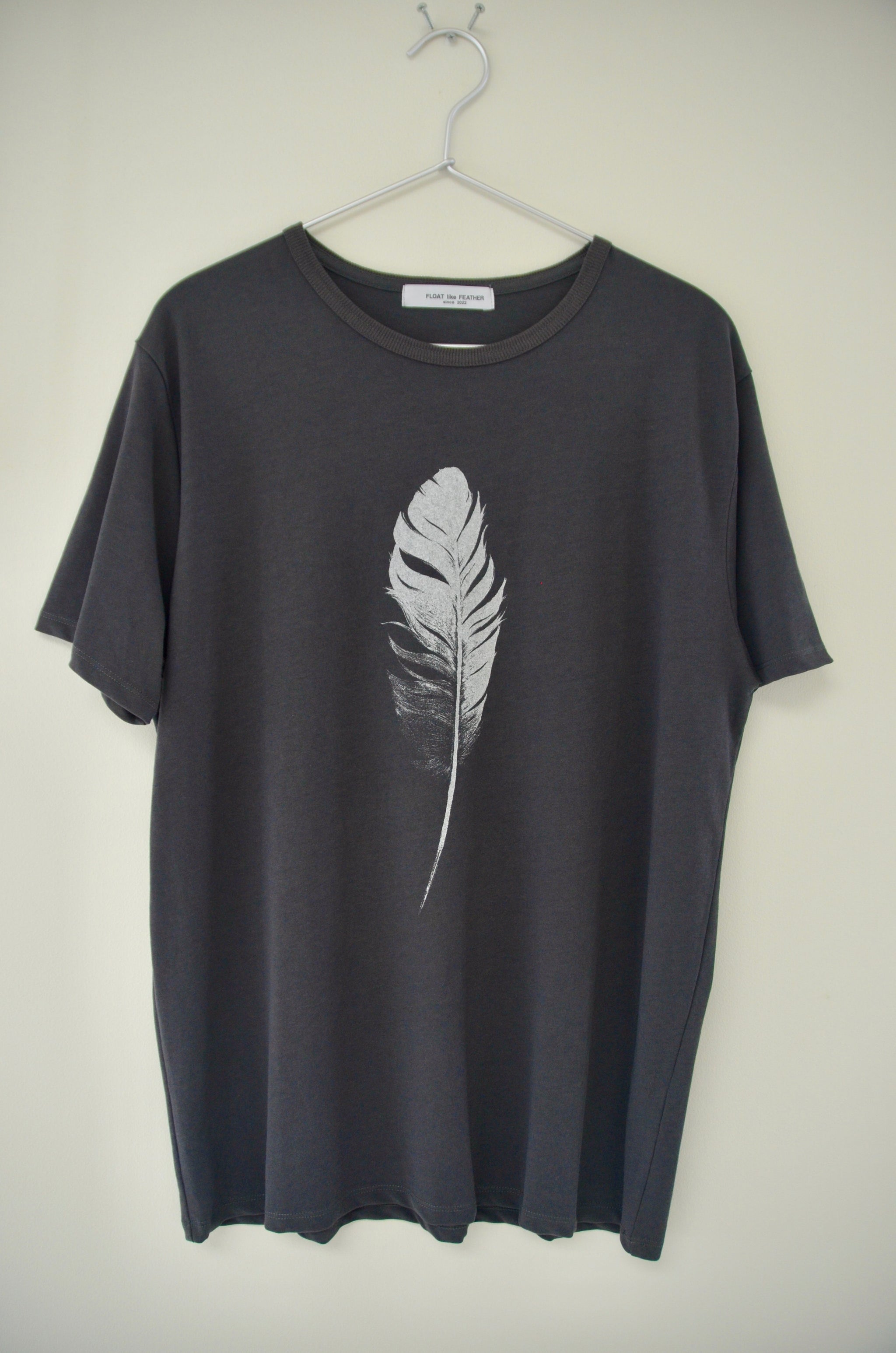 フェザーT-shirt – FLOAT LIKE FEATHER
